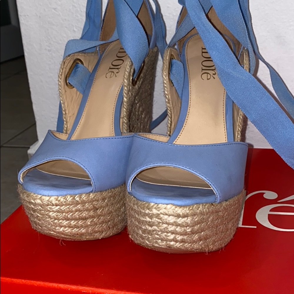 Baby Blue Espadrilles size 8 Idore (good cndt)